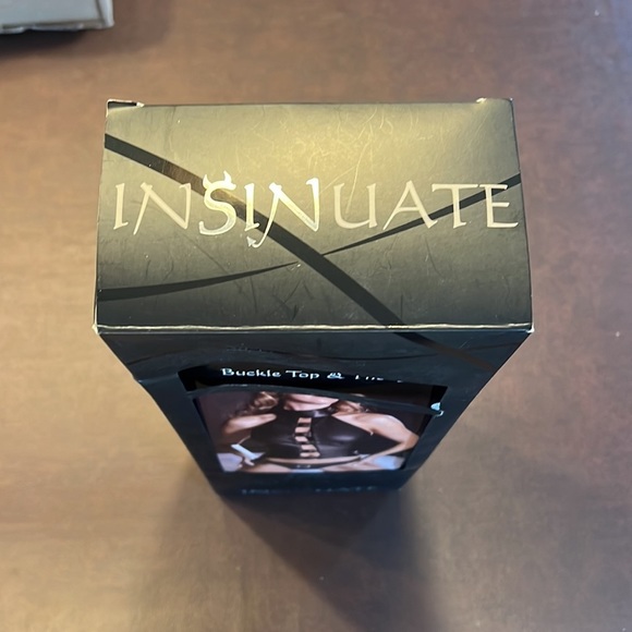 Insinuate • Buckle Top & Thong Black Set - Picture 10 of 12